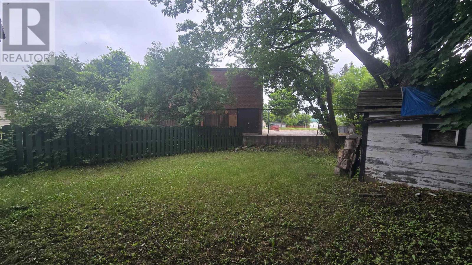 412 Northland Rd Property Photo 30