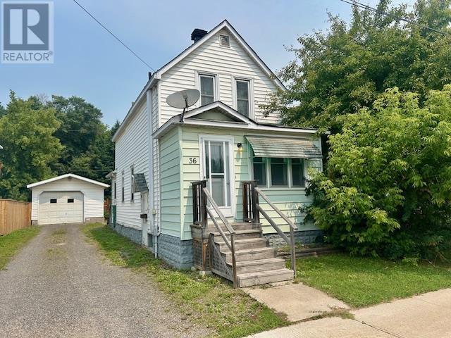 36 St. Andrews TER Property Photo 1