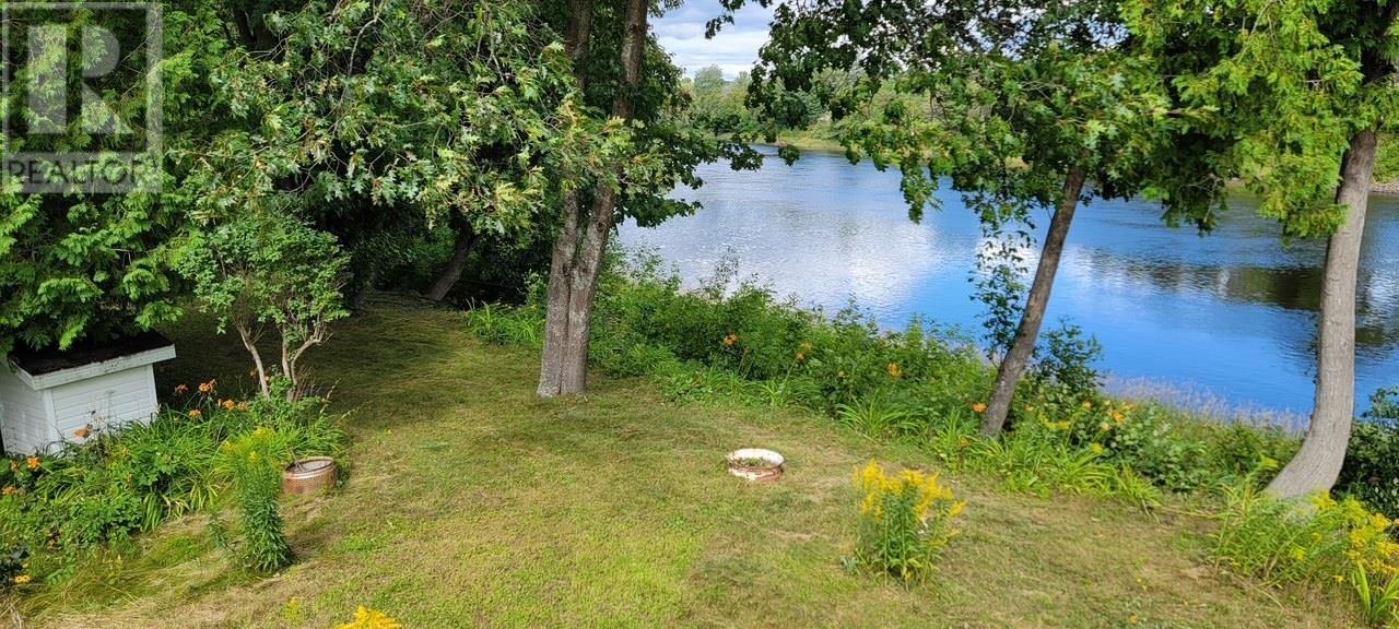 21 Eley Rd Property Photo 22