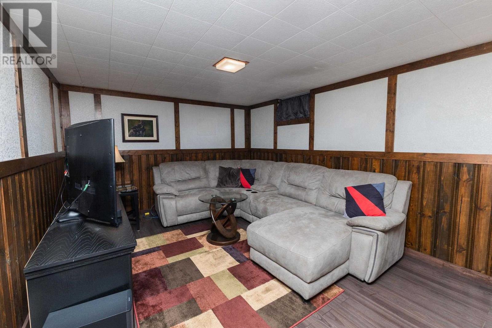 617 Boundary Rd Property Photo 25