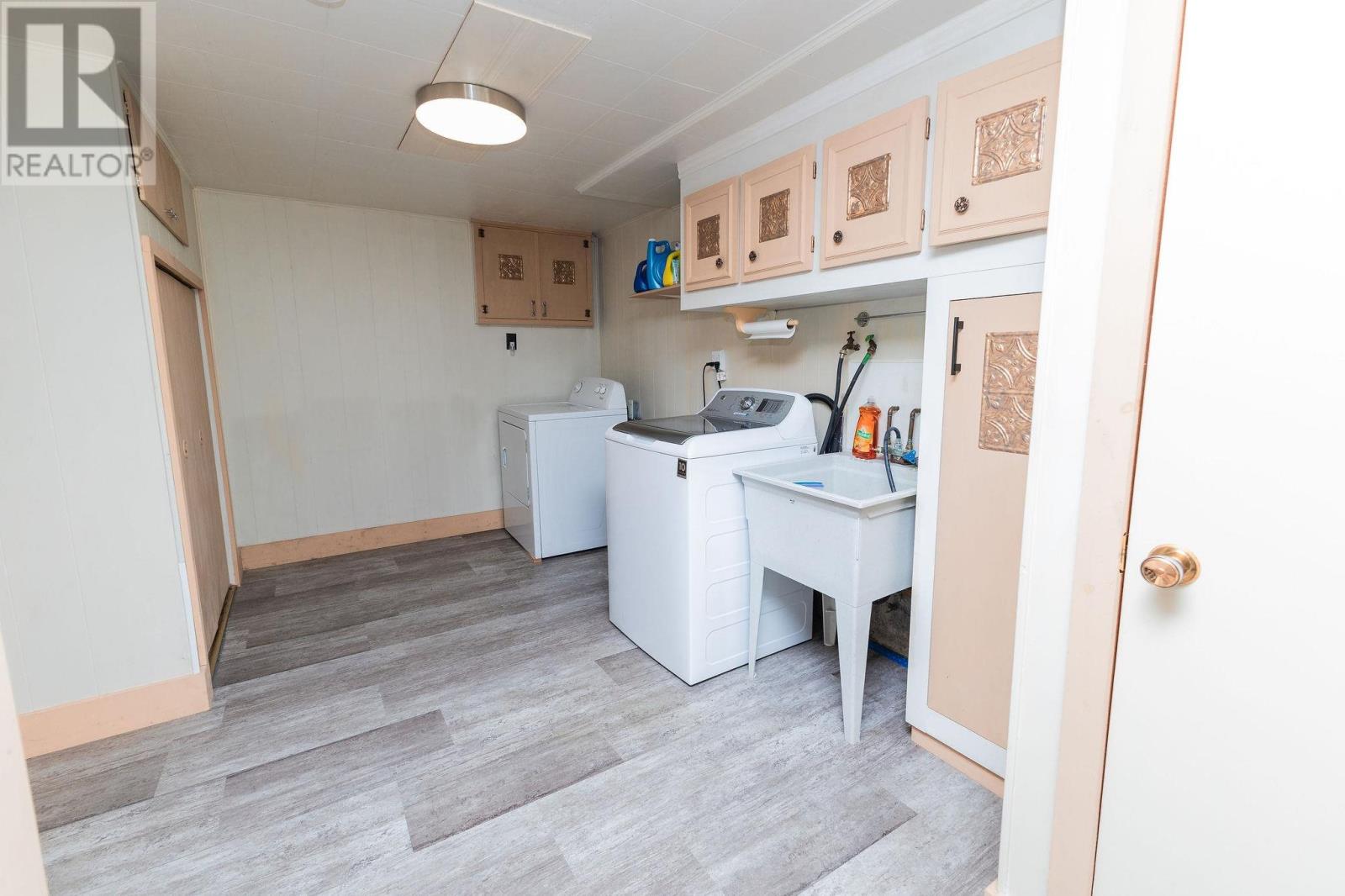 617 Boundary Rd Property Photo 31