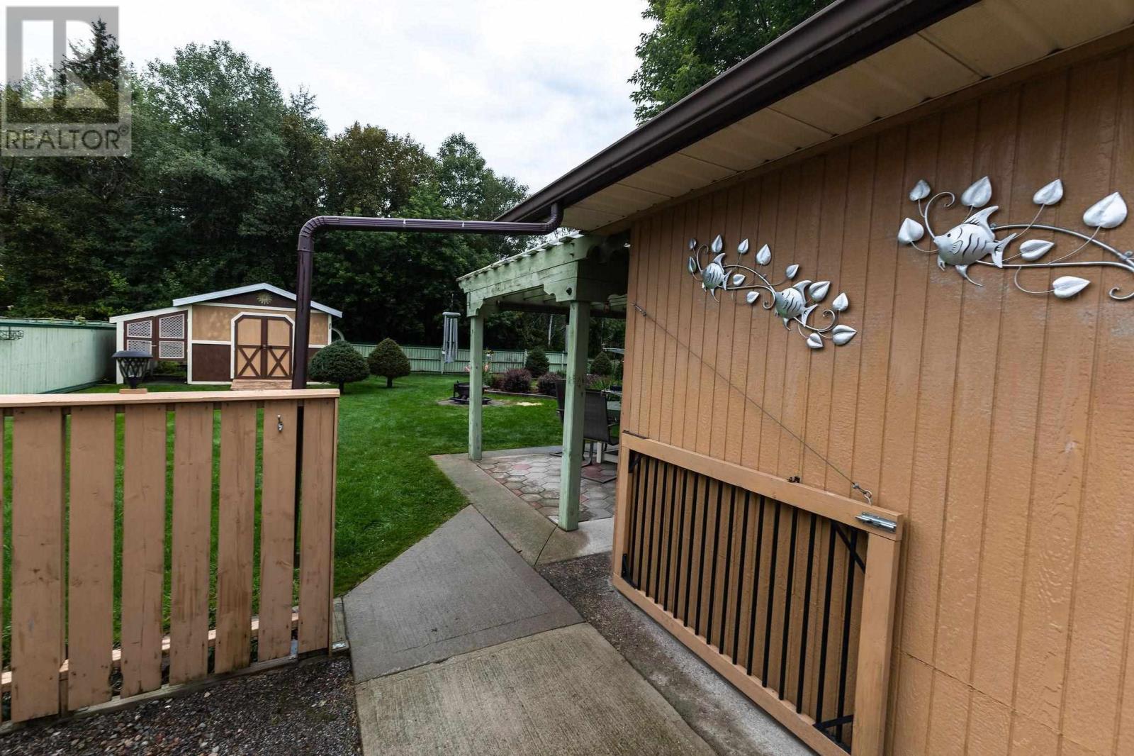 617 Boundary Rd Property Photo 38