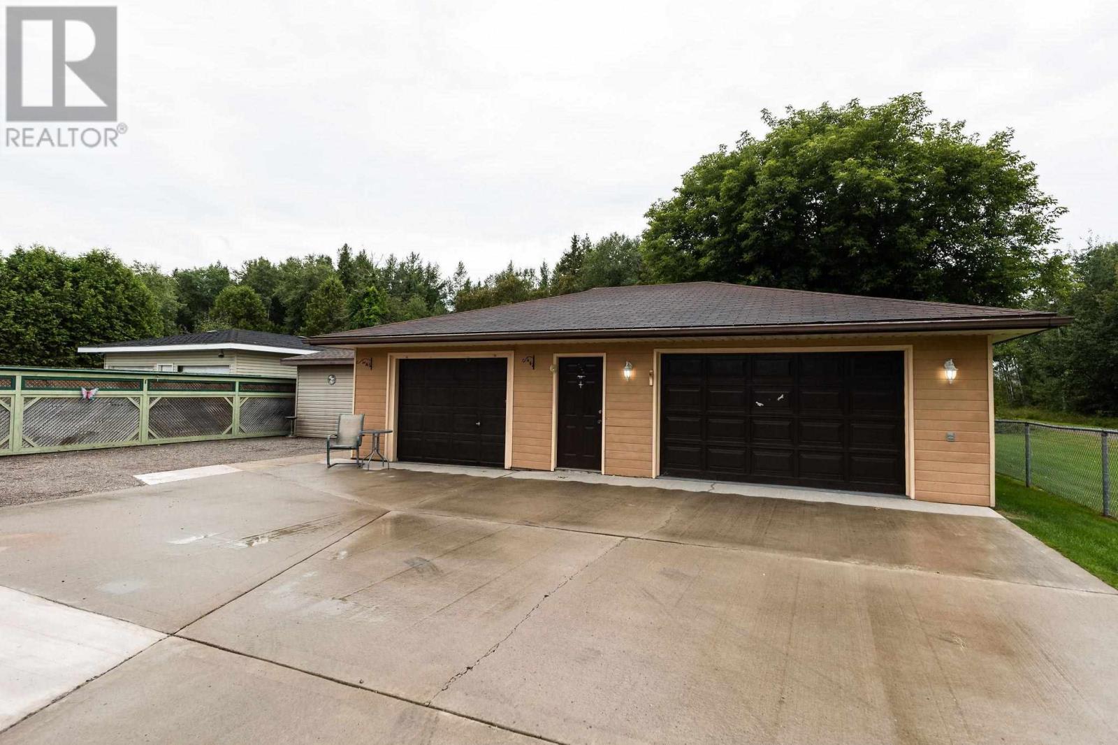 617 Boundary Rd Property Photo 47