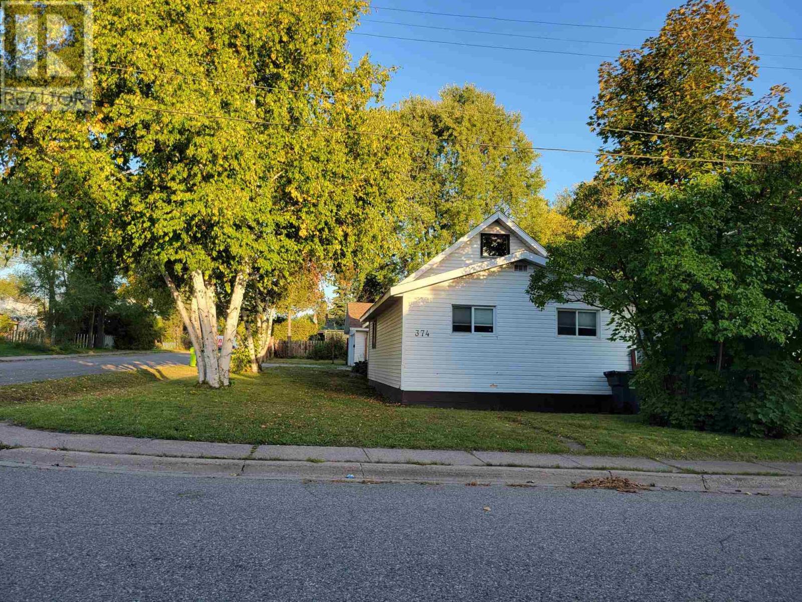 374 Bush ST Property Photo 1