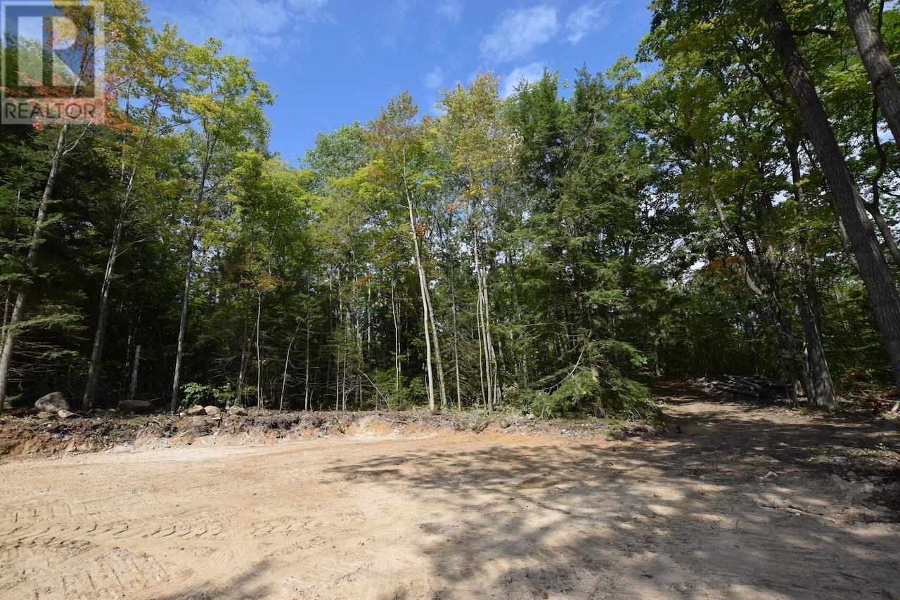 1261 Poleline Rd Property Photo 10
