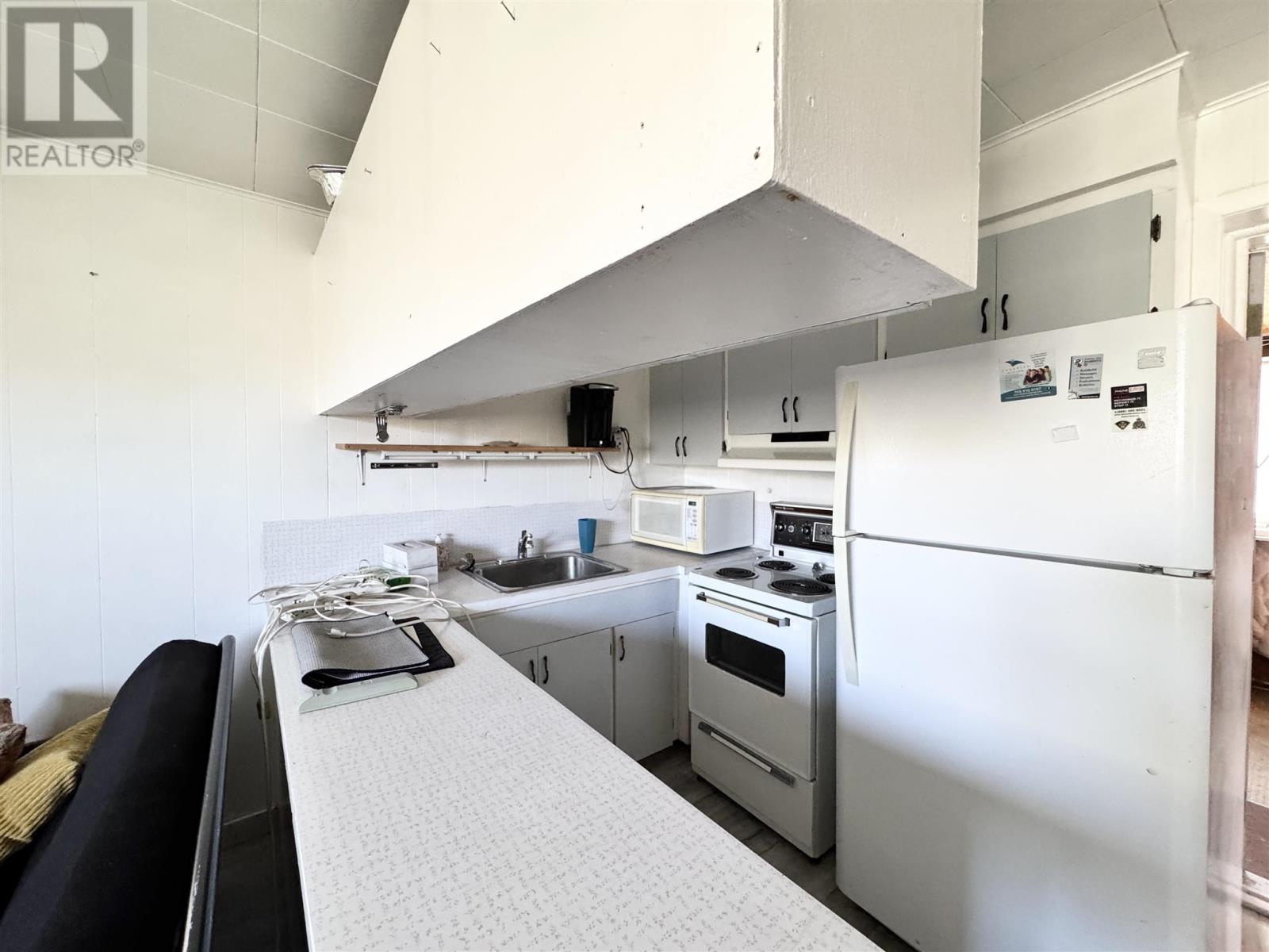 26 Connaught St Property Photo 17