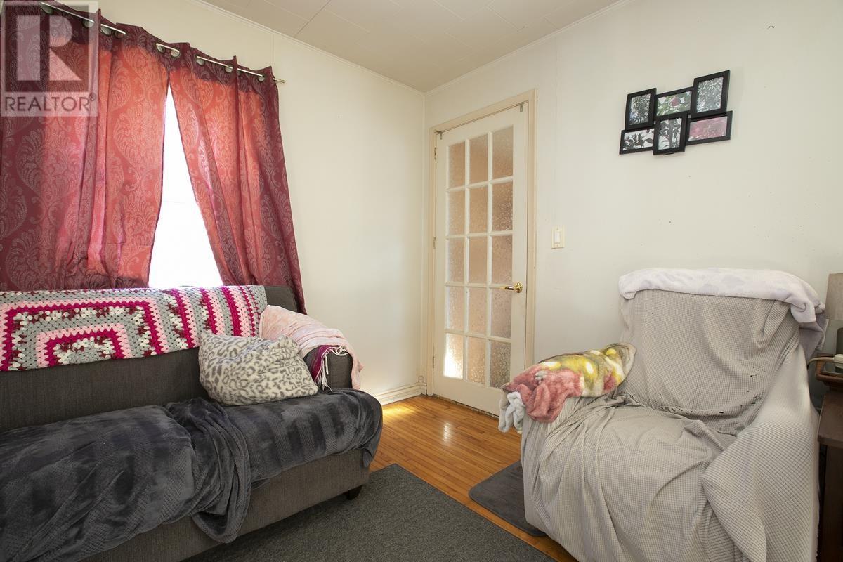 133 Bellevue Ave Property Photo 7