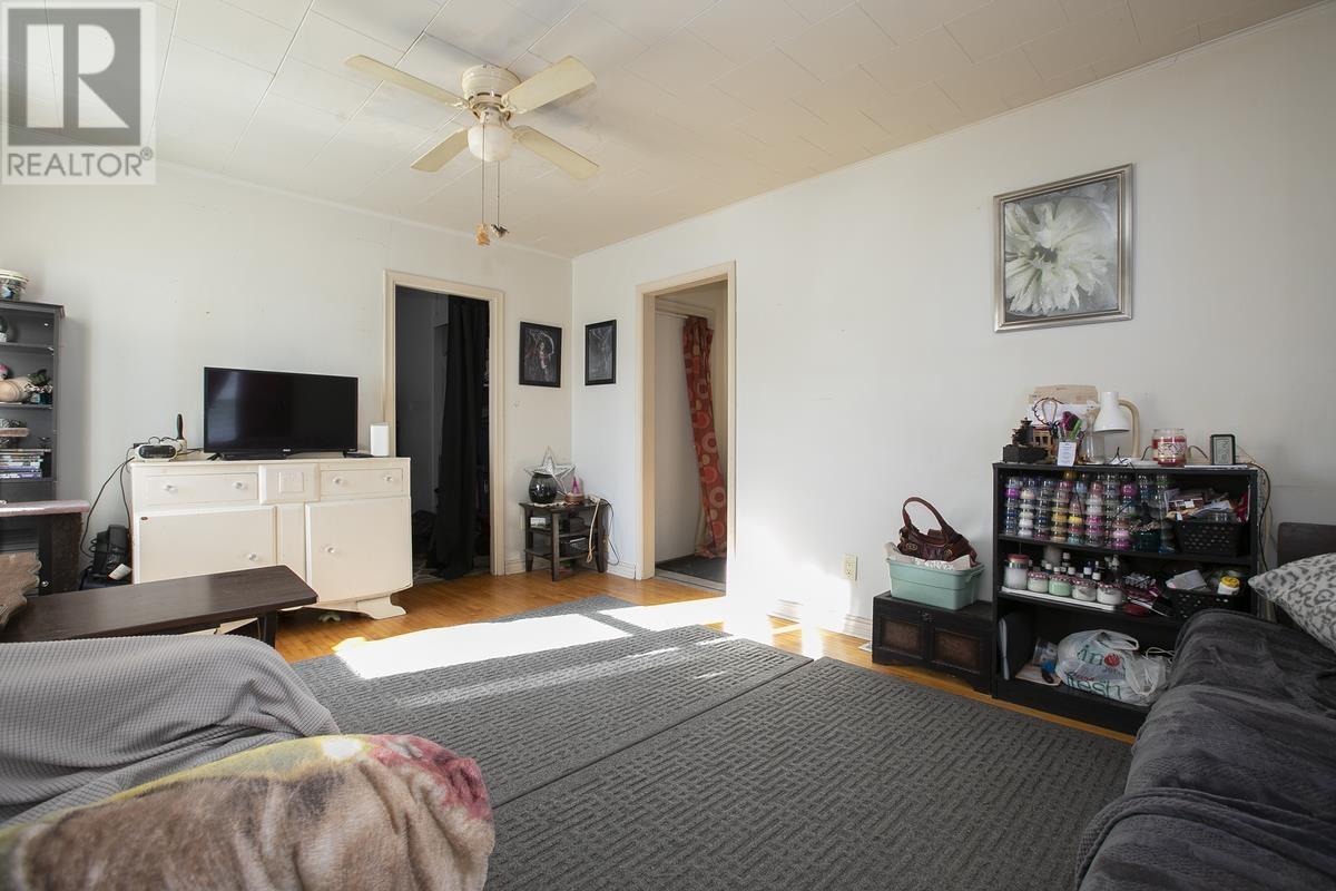 133 Bellevue Ave Property Photo 8