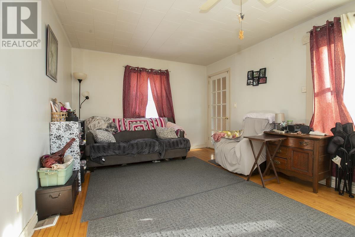 133 Bellevue Ave Property Photo 10