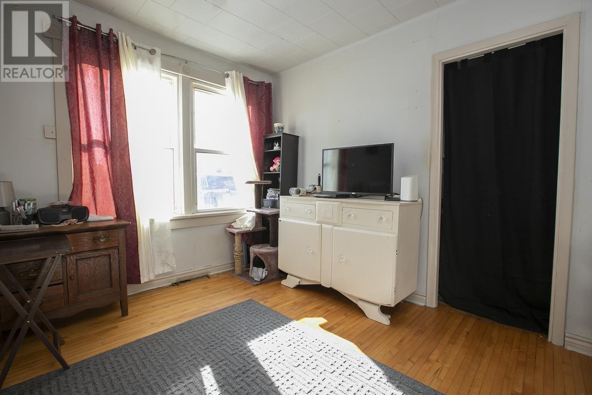 133 Bellevue Ave Property Photo 11