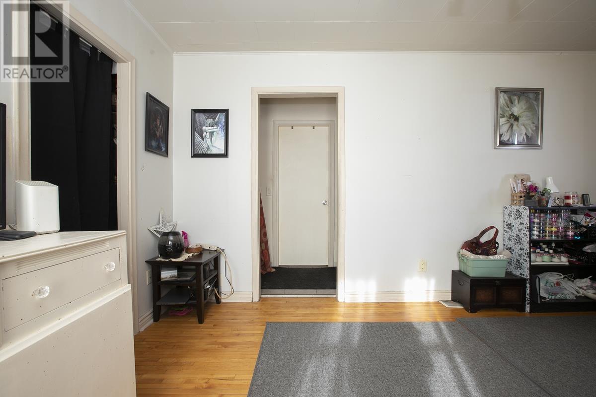 133 Bellevue Ave Property Photo 12