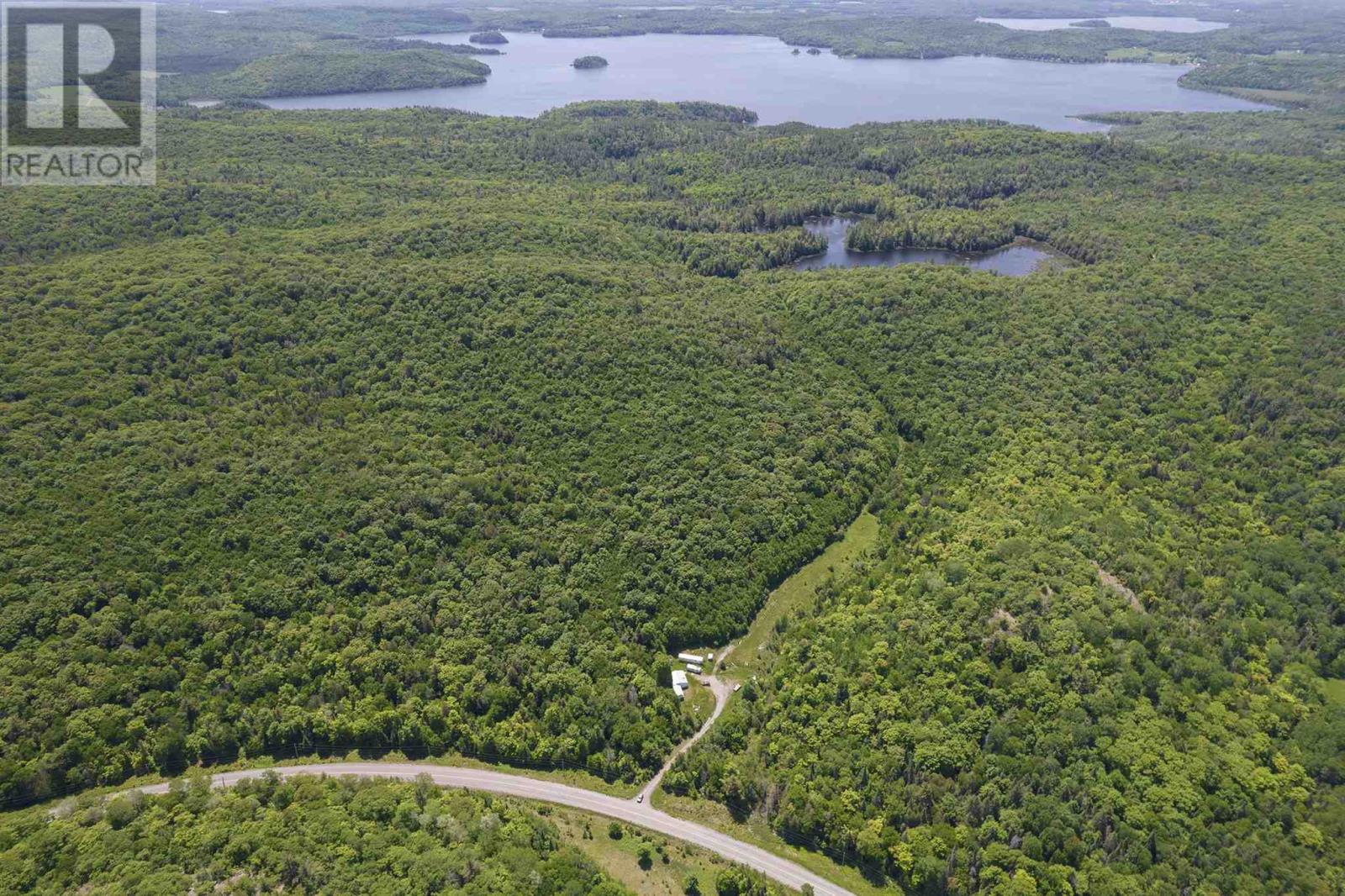 4581 (398) Hwy 638 Property Photo 1