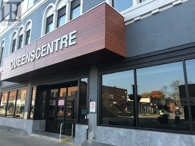 477 Queen St E Property Photo 4