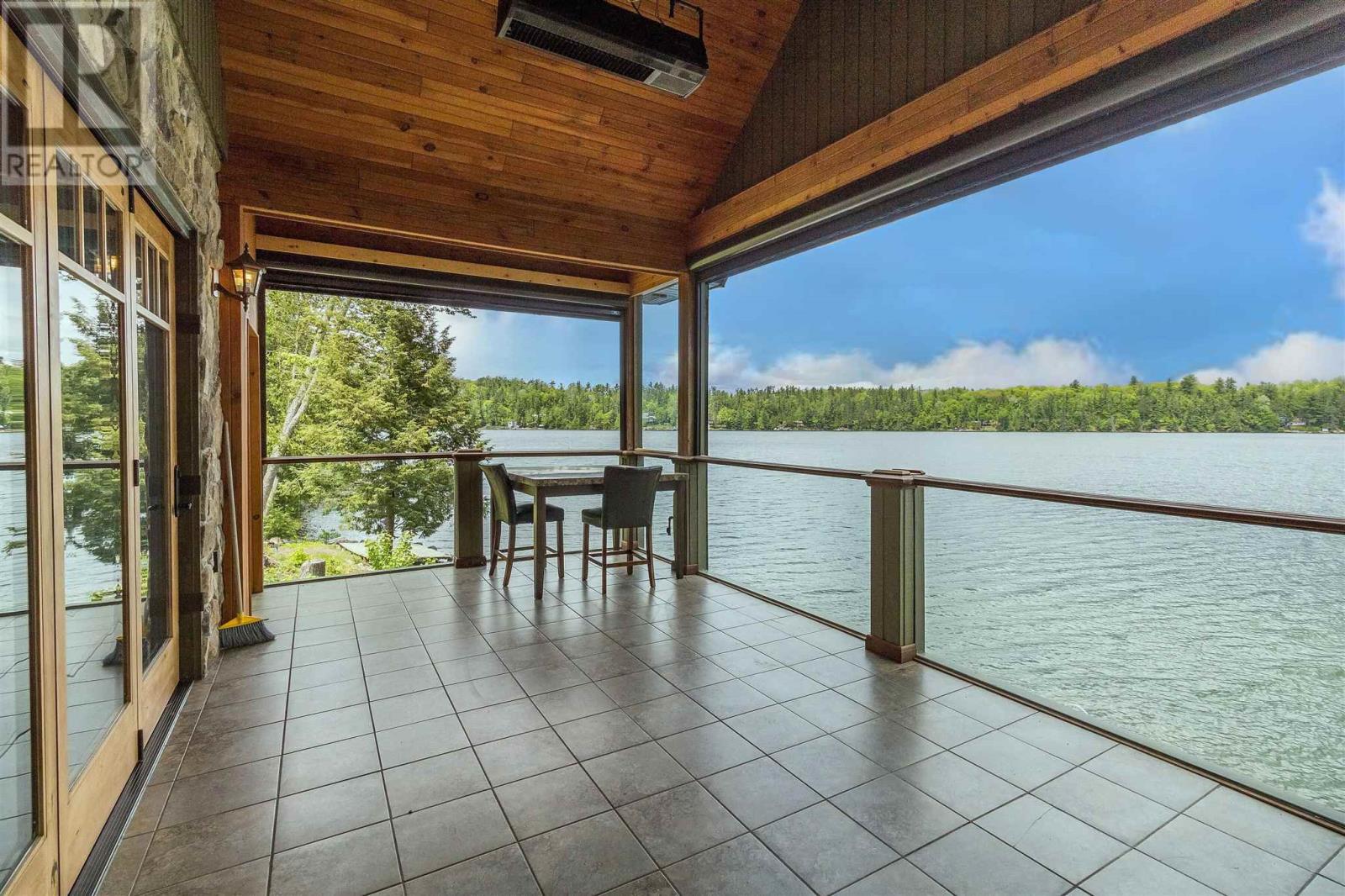 400 Mccarrel Lake Rd Property Photo 5