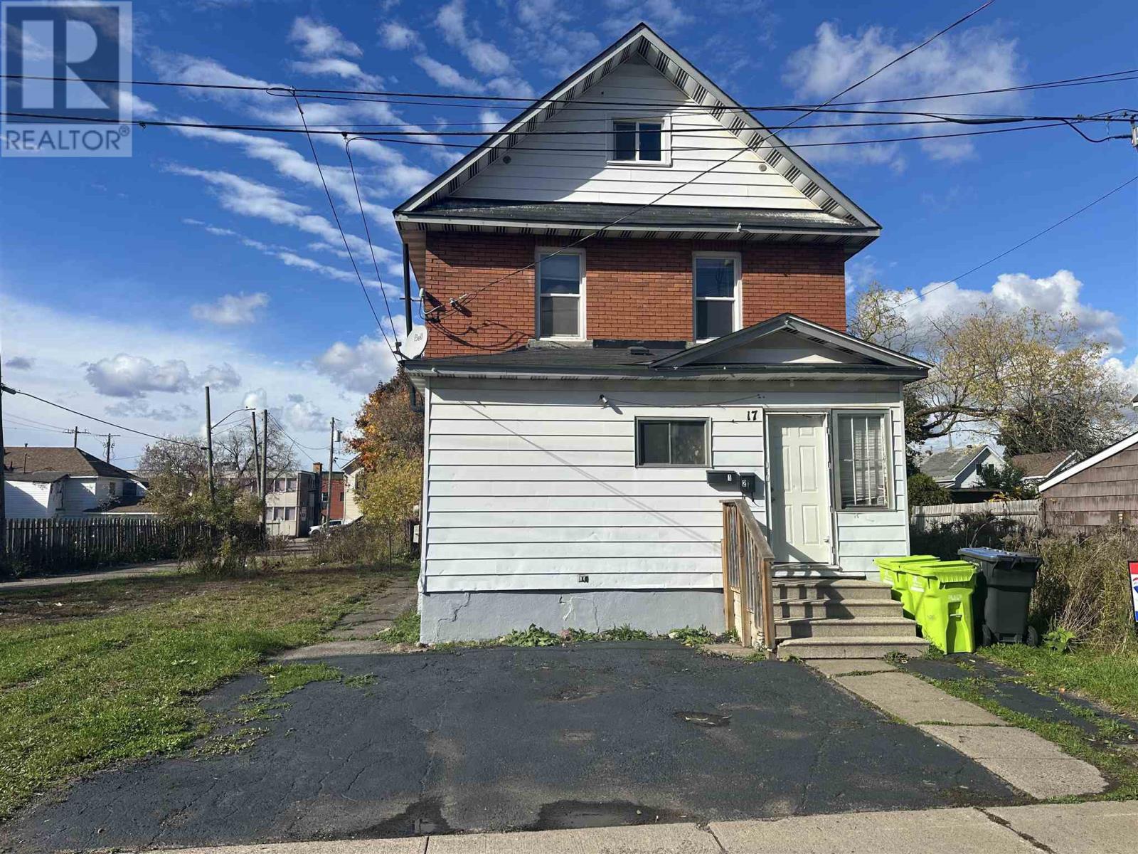17 Abbott St Property Photo 1