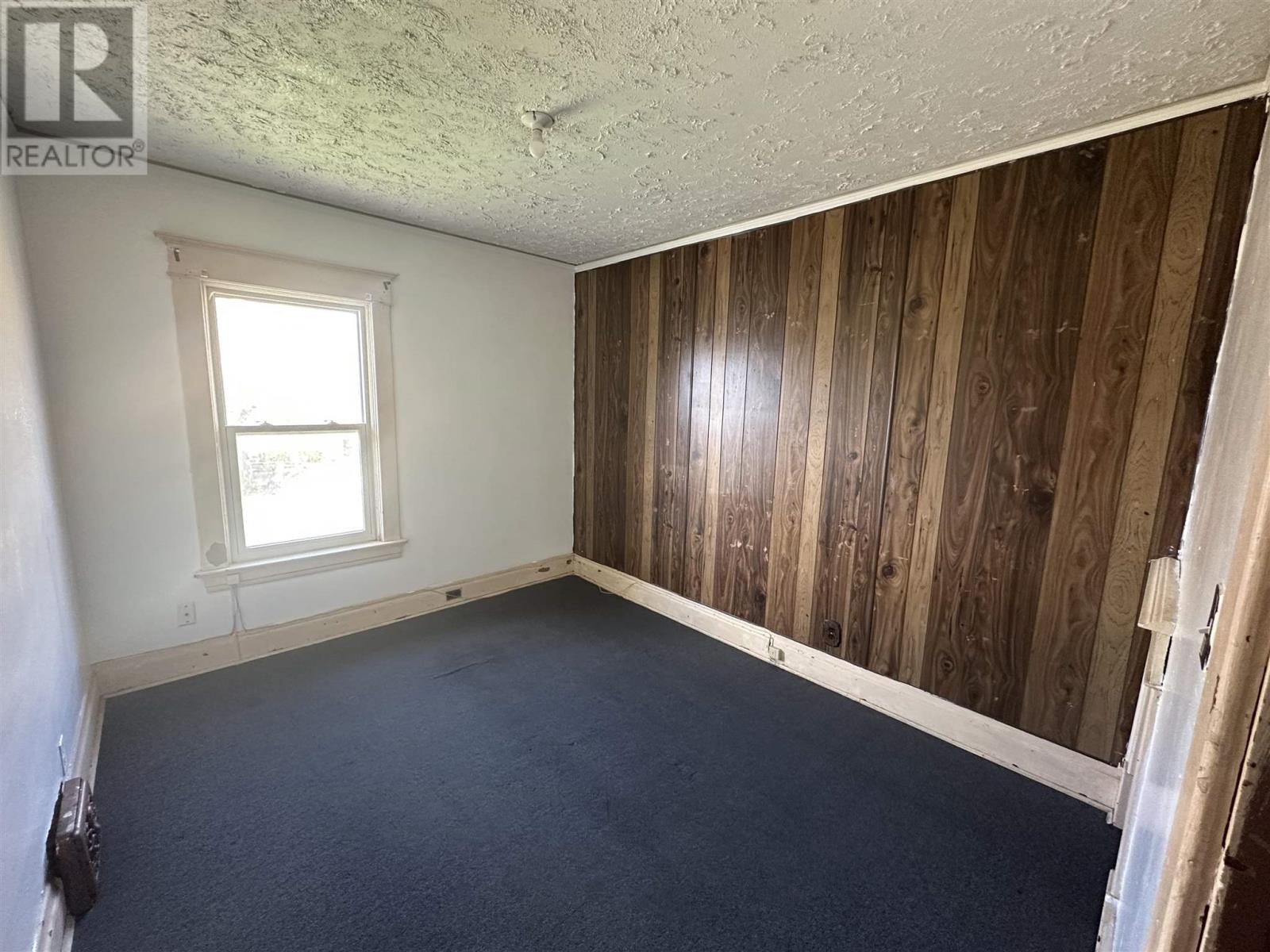 17 Abbott St Property Photo 10