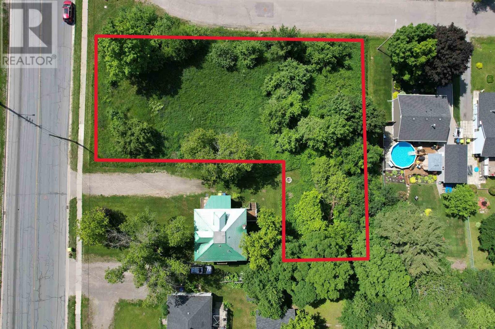 16 Hillside Dr Property Photo 2