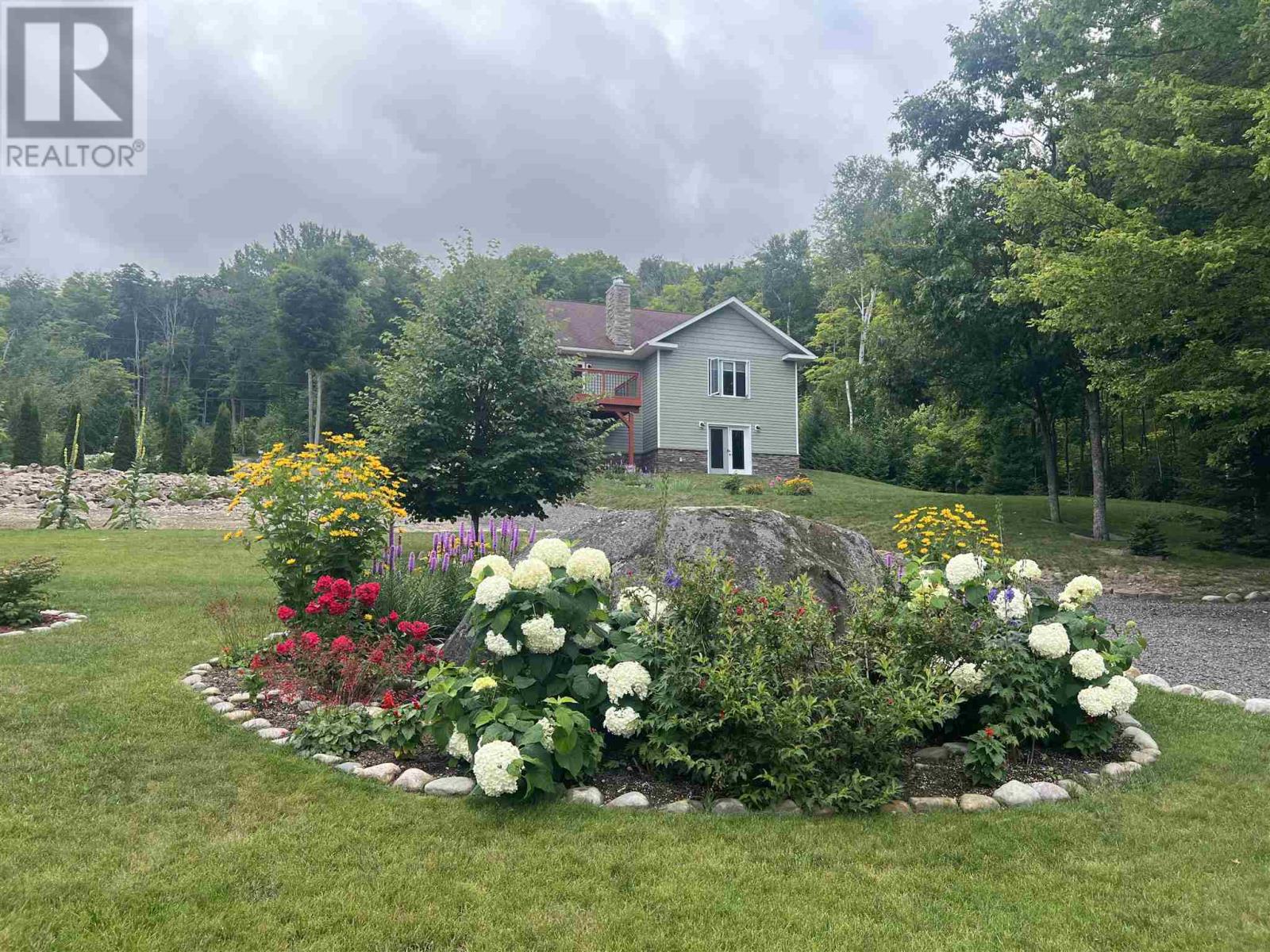 539 Leisure Bay Rd Property Photo 3