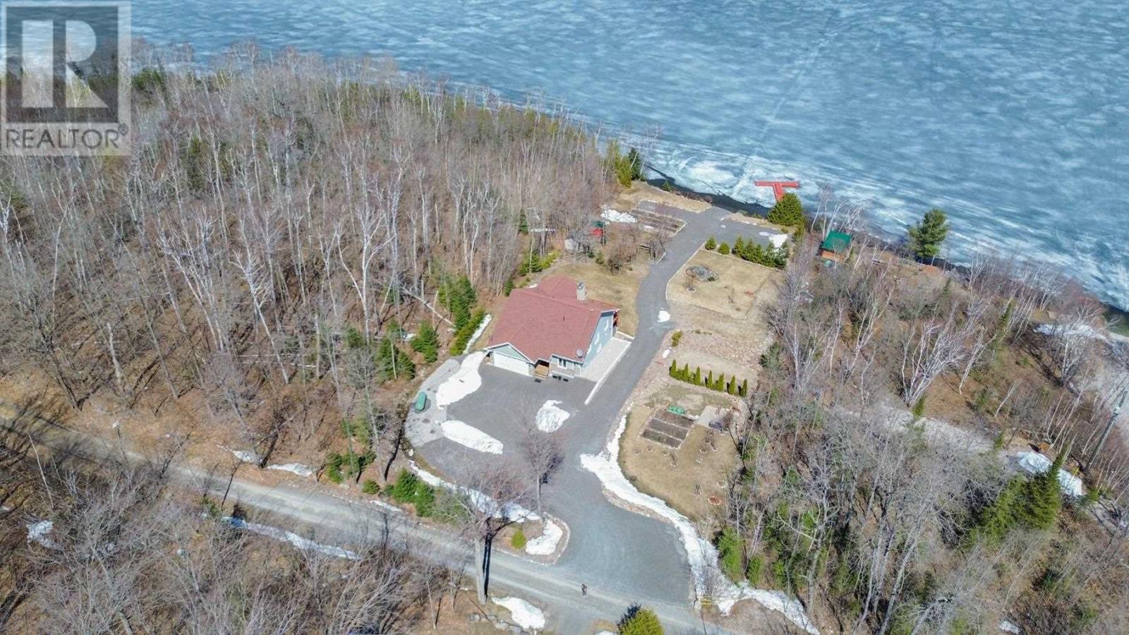 539 Leisure Bay Rd Property Photo 9