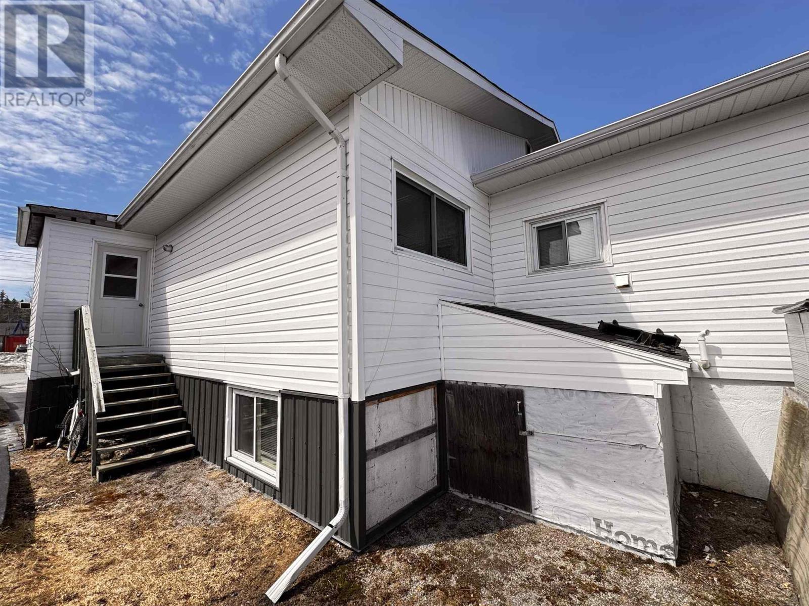 59 Winston Rd Property Photo 6