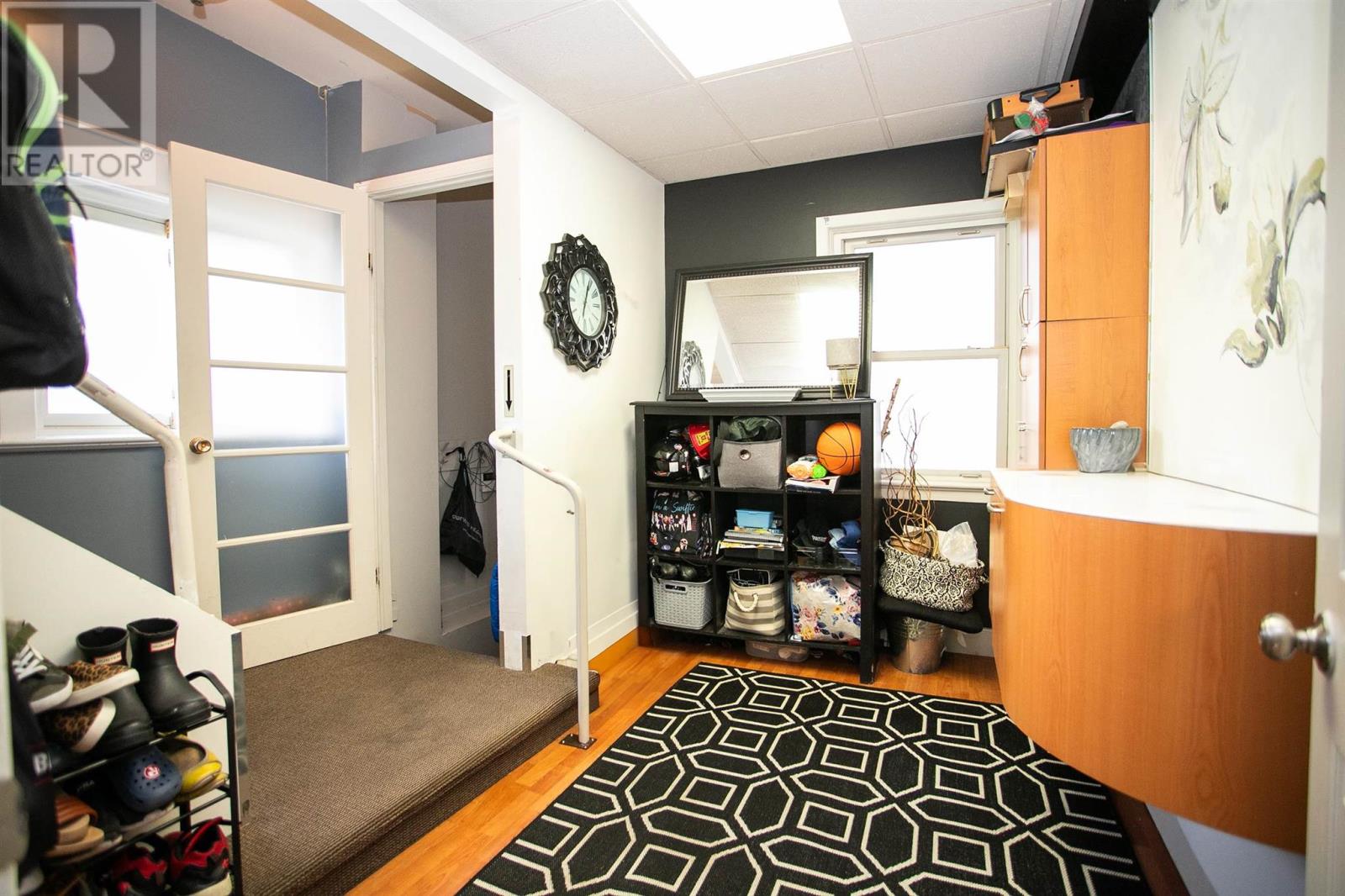 140 East St Property Photo 18