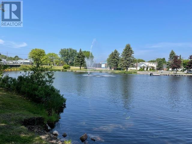7 Woodward Ave Property Photo 6