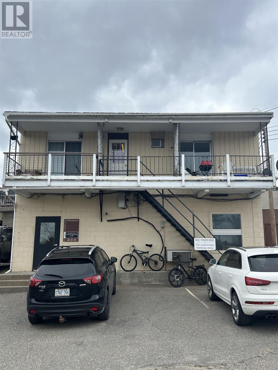 3-5 Woodward Ave Property Photo 2