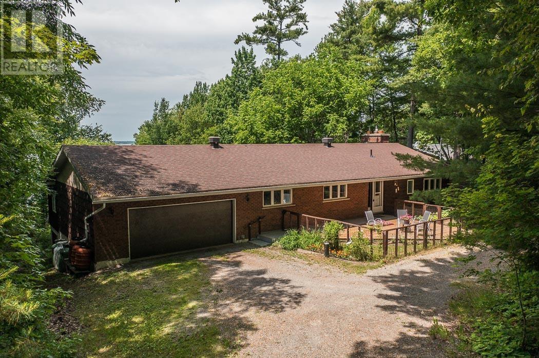 103 Birch Point Dr, Laird Township Property Photo 1
