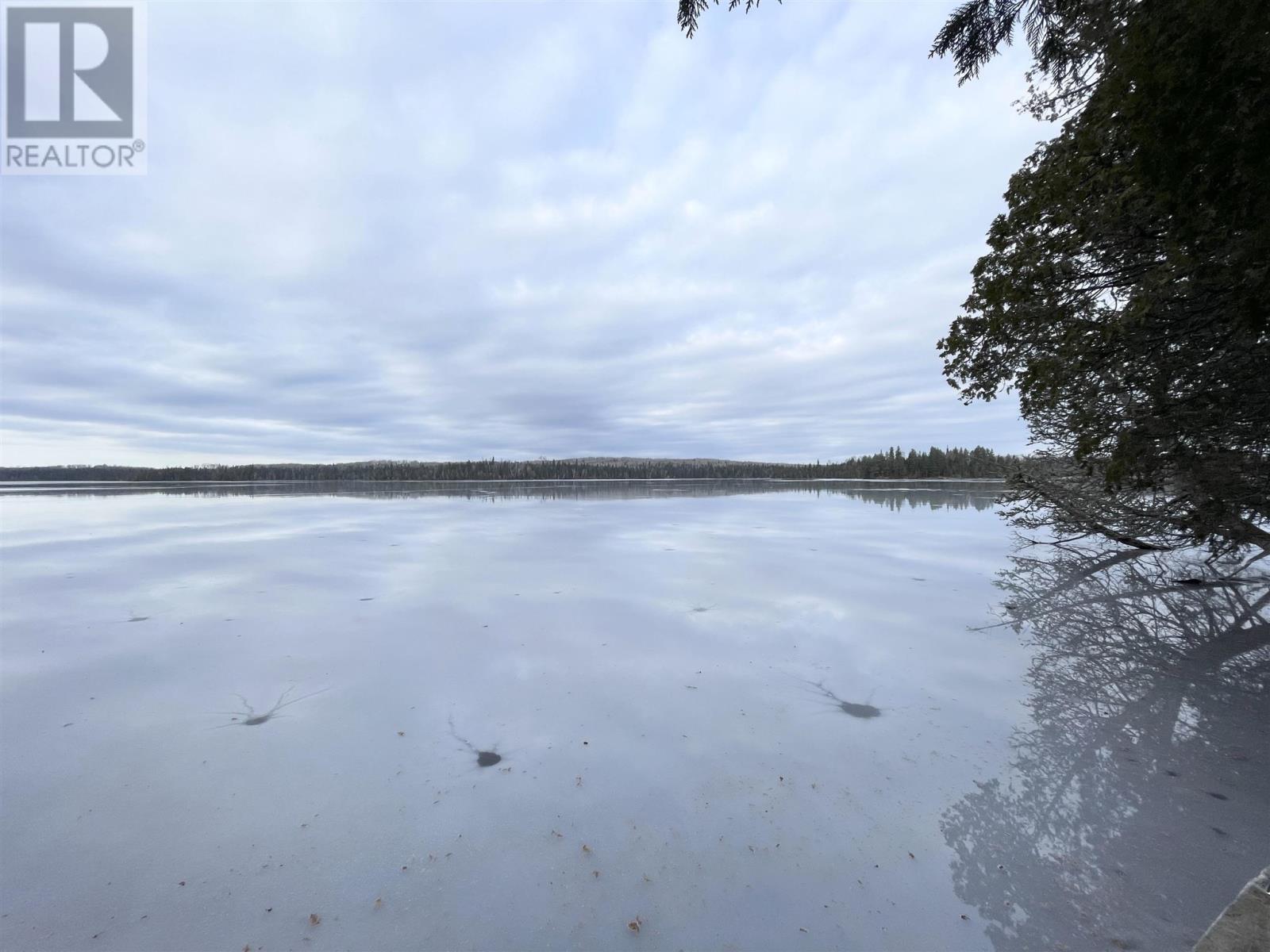 Pcl M1074 Five Mile Lake Property Photo 7