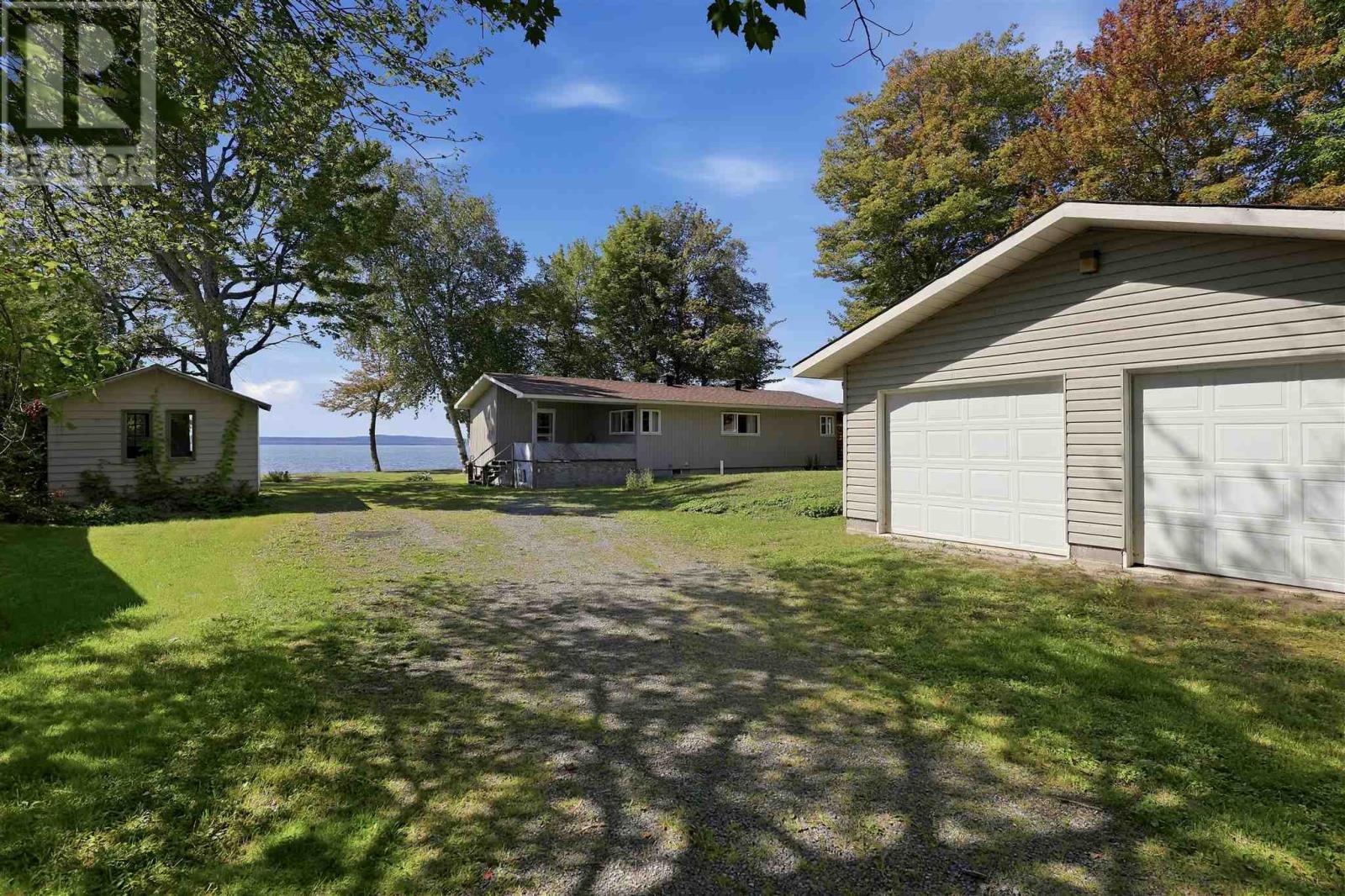 365 Sunnyside Beach Rd Property Photo 38