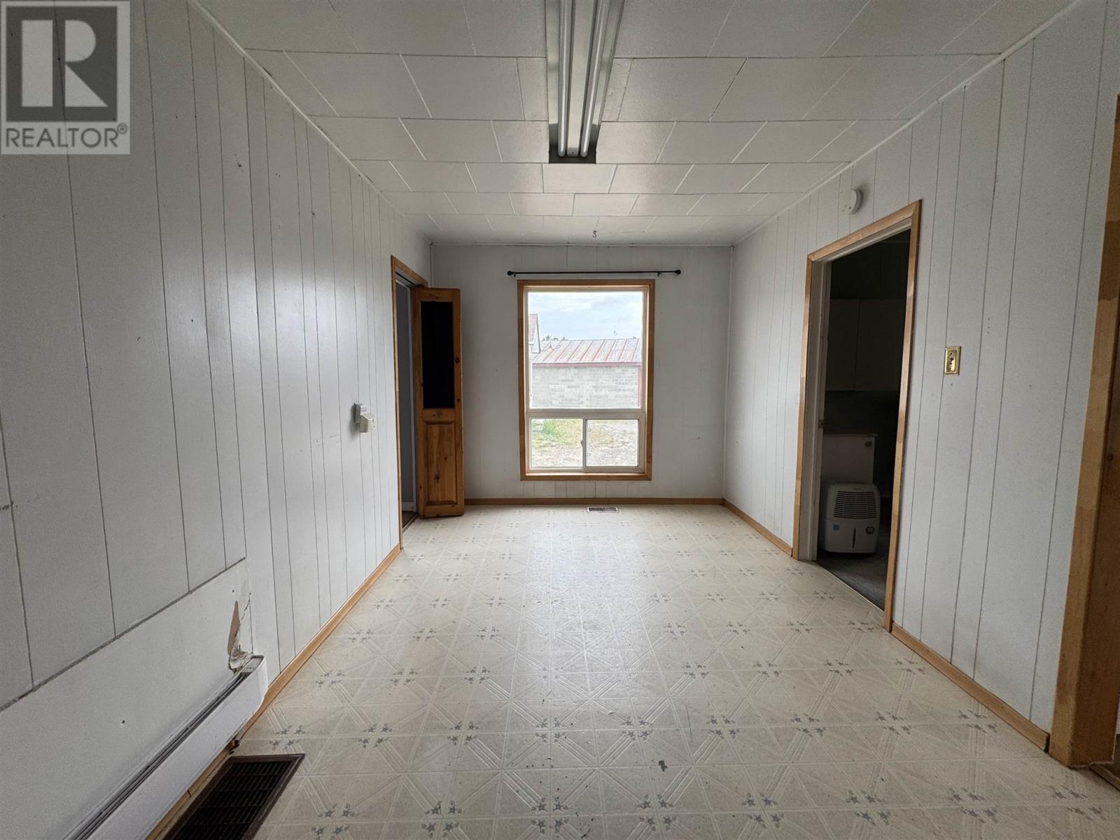 162 Martel Rd Property Photo 8