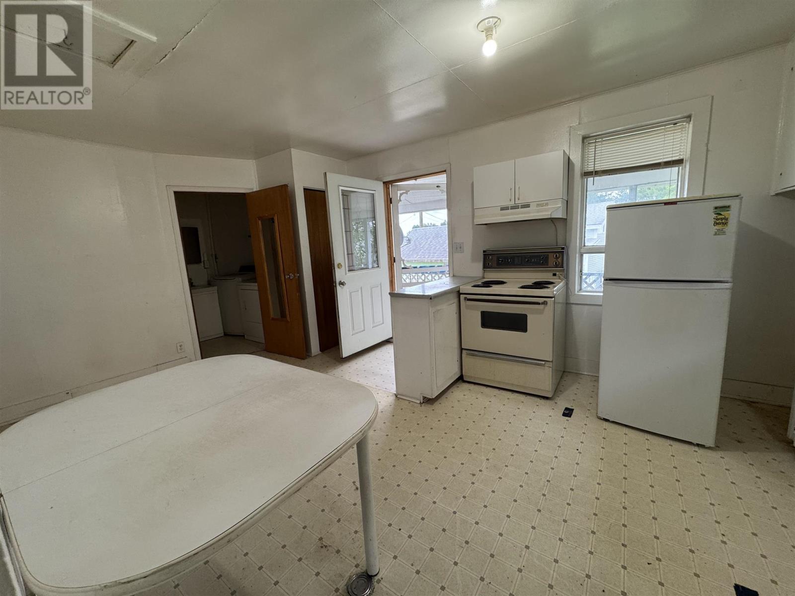 162 Martel Rd Property Photo 29