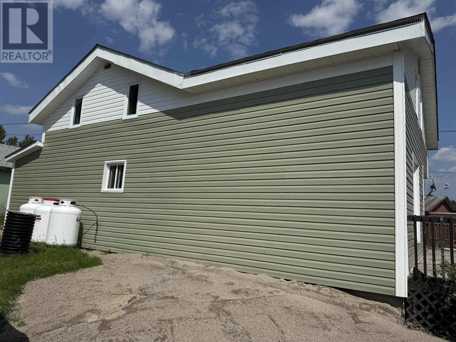 162 Martel Rd Property Photo 38