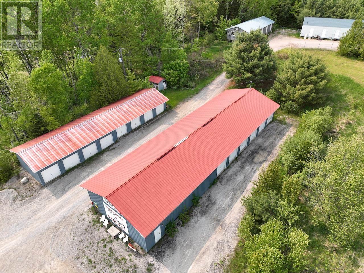 4517 Highway 17 Property Photo 1