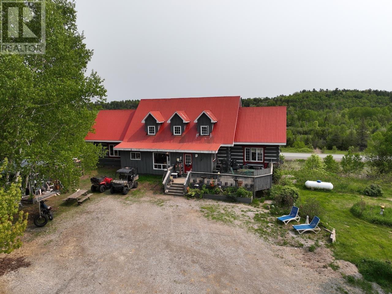 4517 Highway 17 Property Photo 2