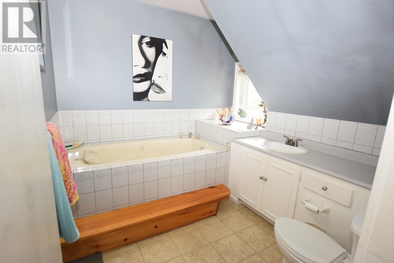 4517 Highway 17 Property Photo 18