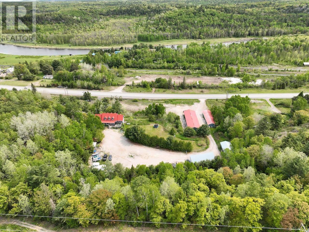 4517 Highway 17 Property Photo 47