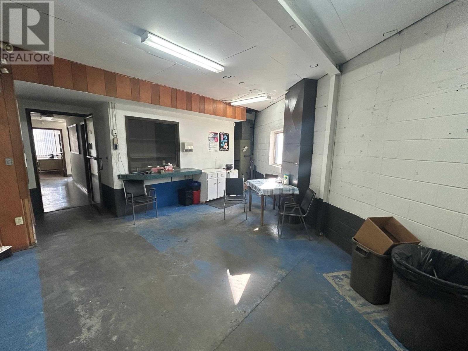 281 North St Property Photo 13