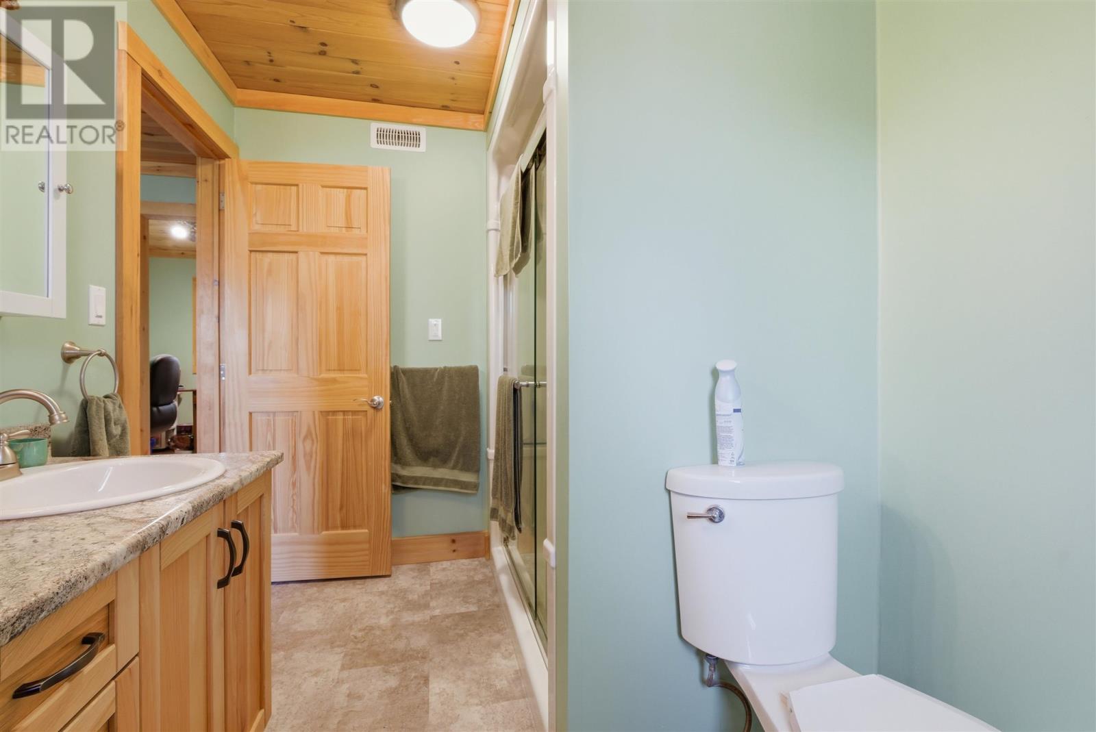 837 Stanrock Rd Property Photo 33