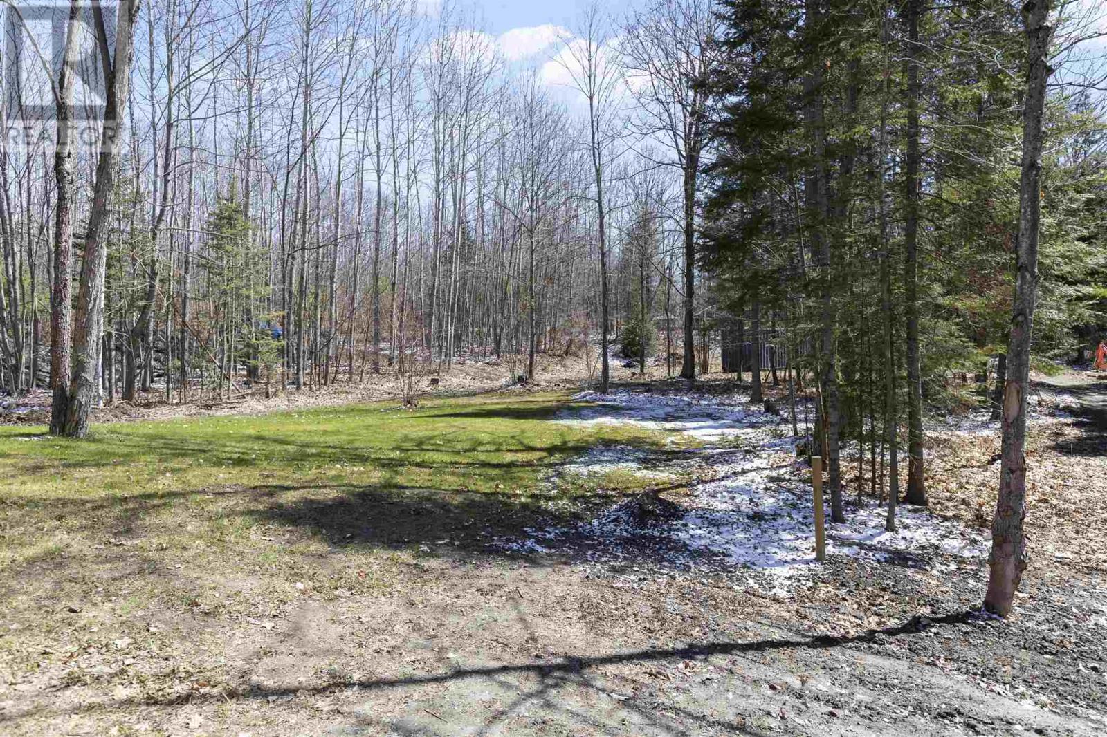 47 B River Dr Property Photo 34