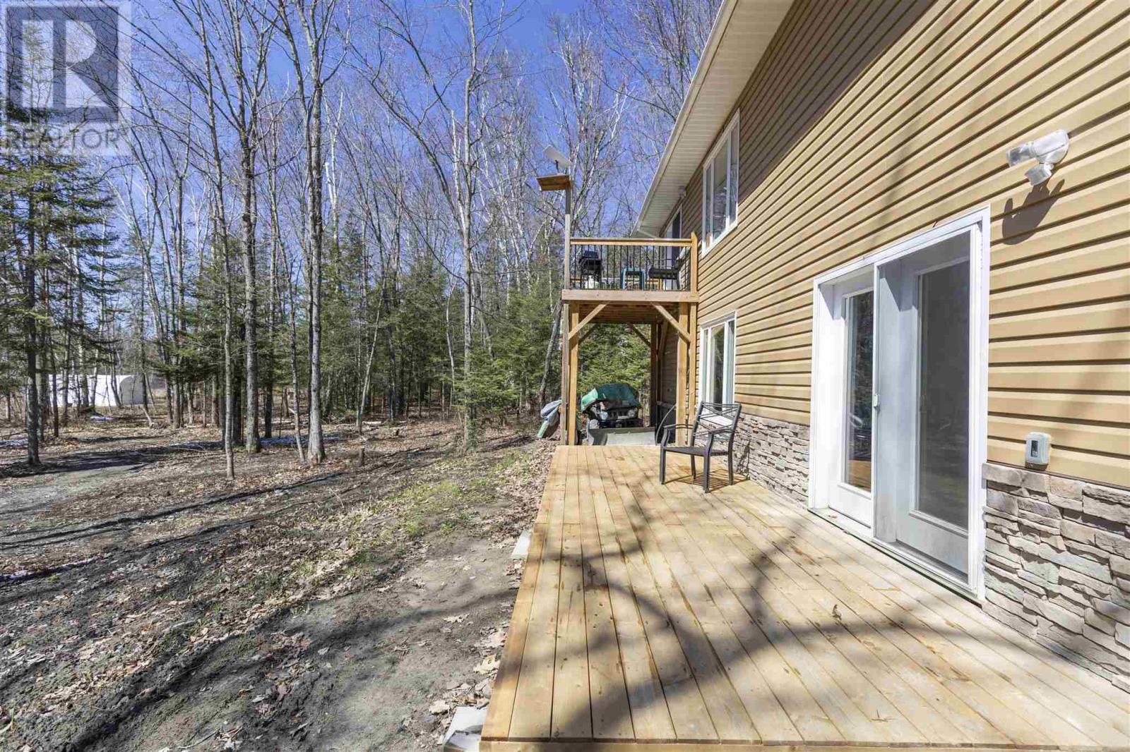 47 B River Dr Property Photo 35