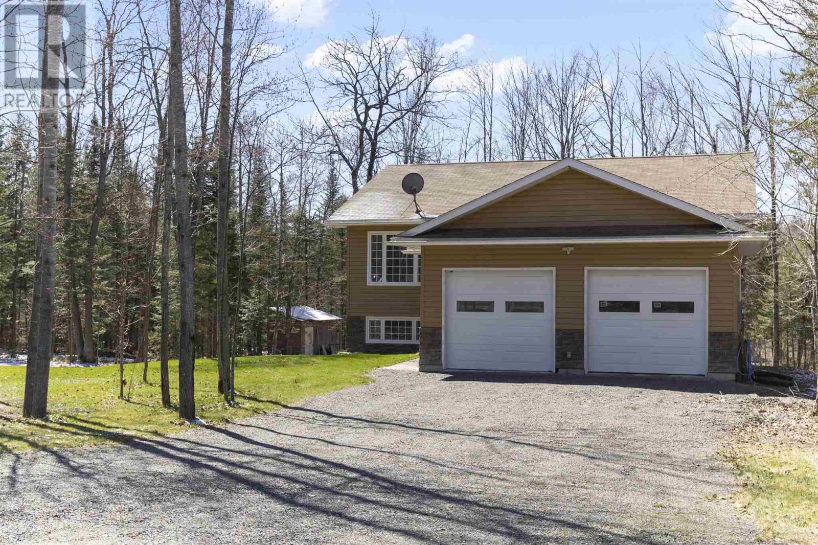 47 B River Dr Property Photo 37