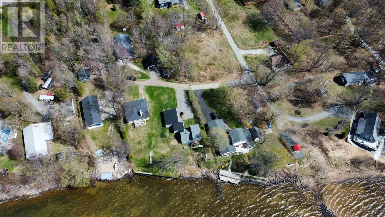 44 Pinder Dr Property Photo 5