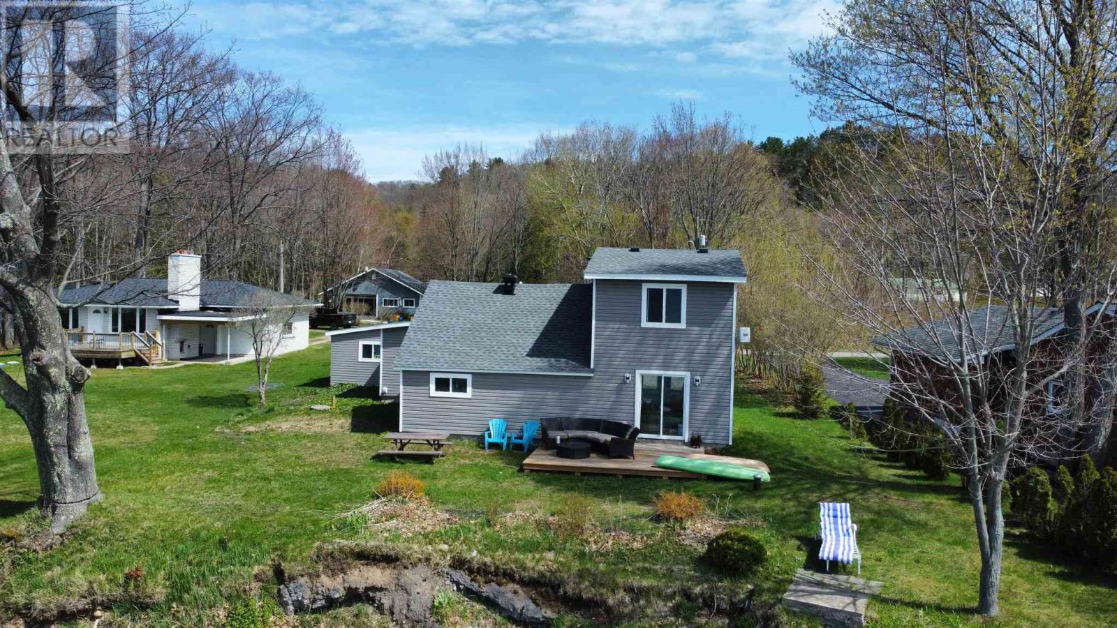 44 Pinder Dr Property Photo 8