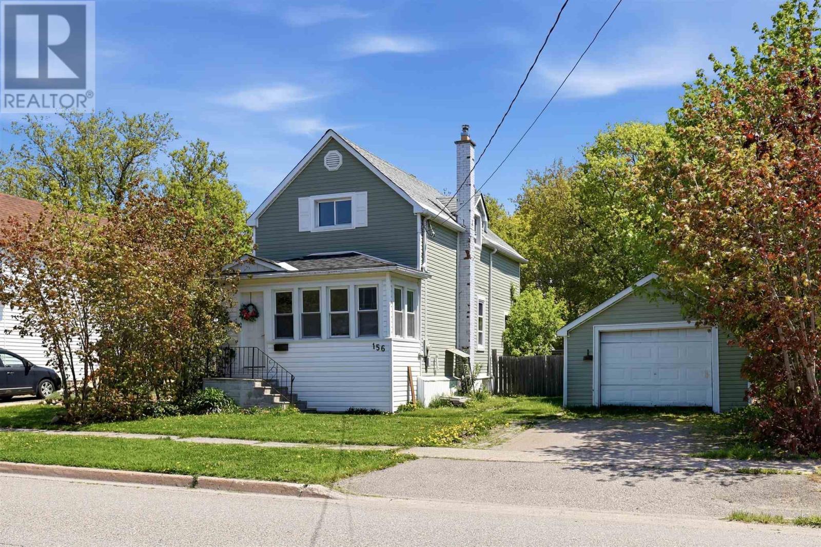 156 Walnut ST Property Photo 1