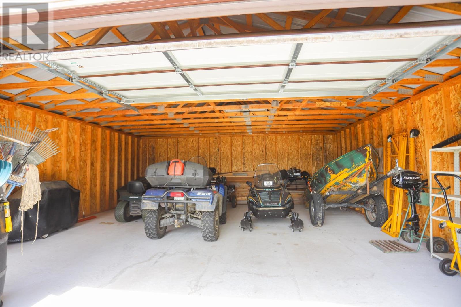 Garden Lake Property Photo 30