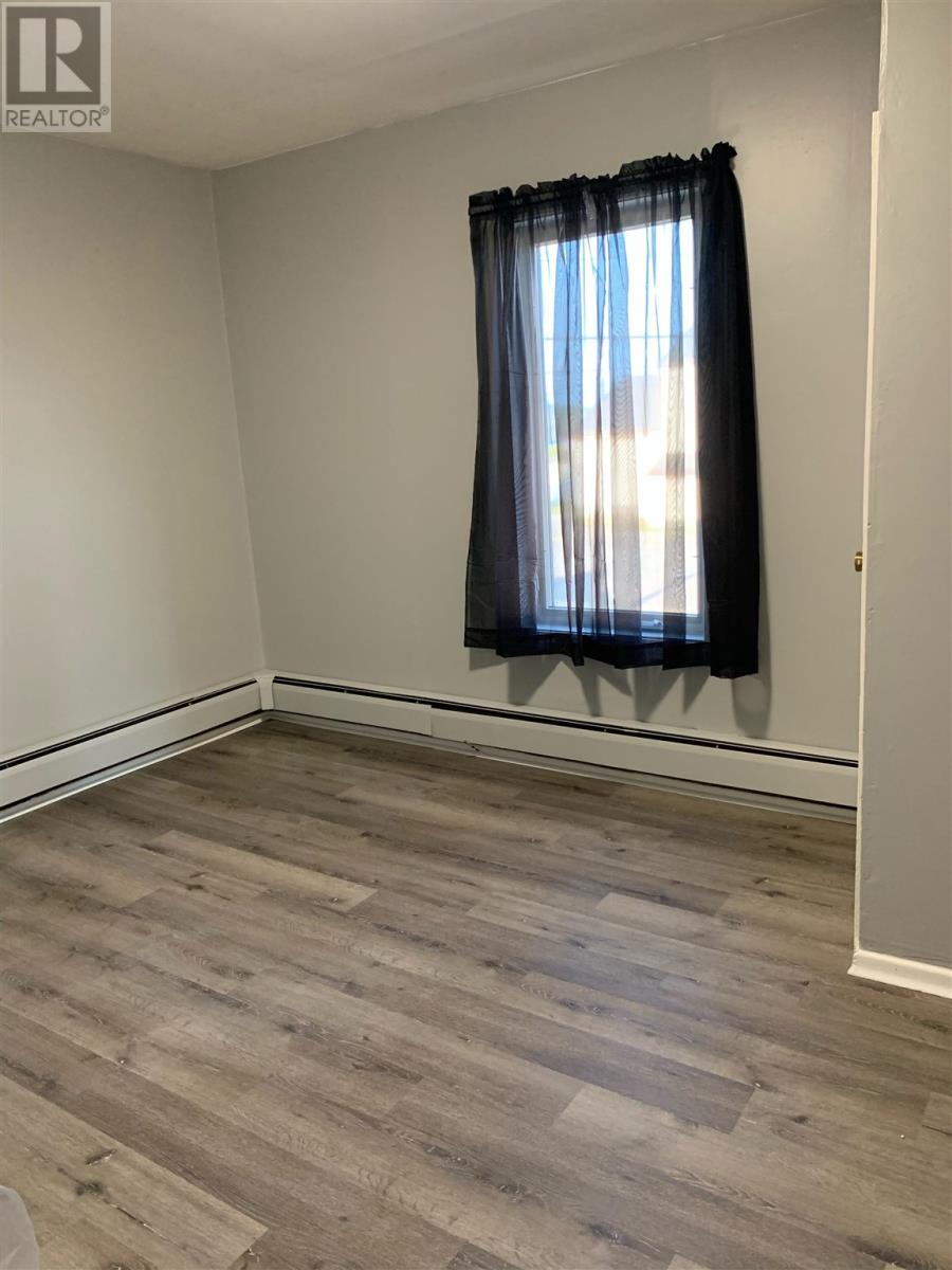 18 Mckinley Ave Property Photo 17