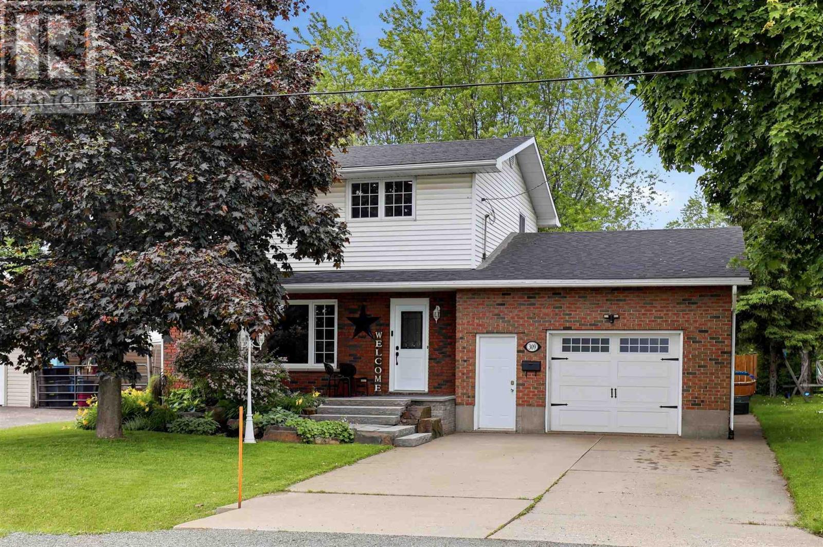 309 Whitney AVE