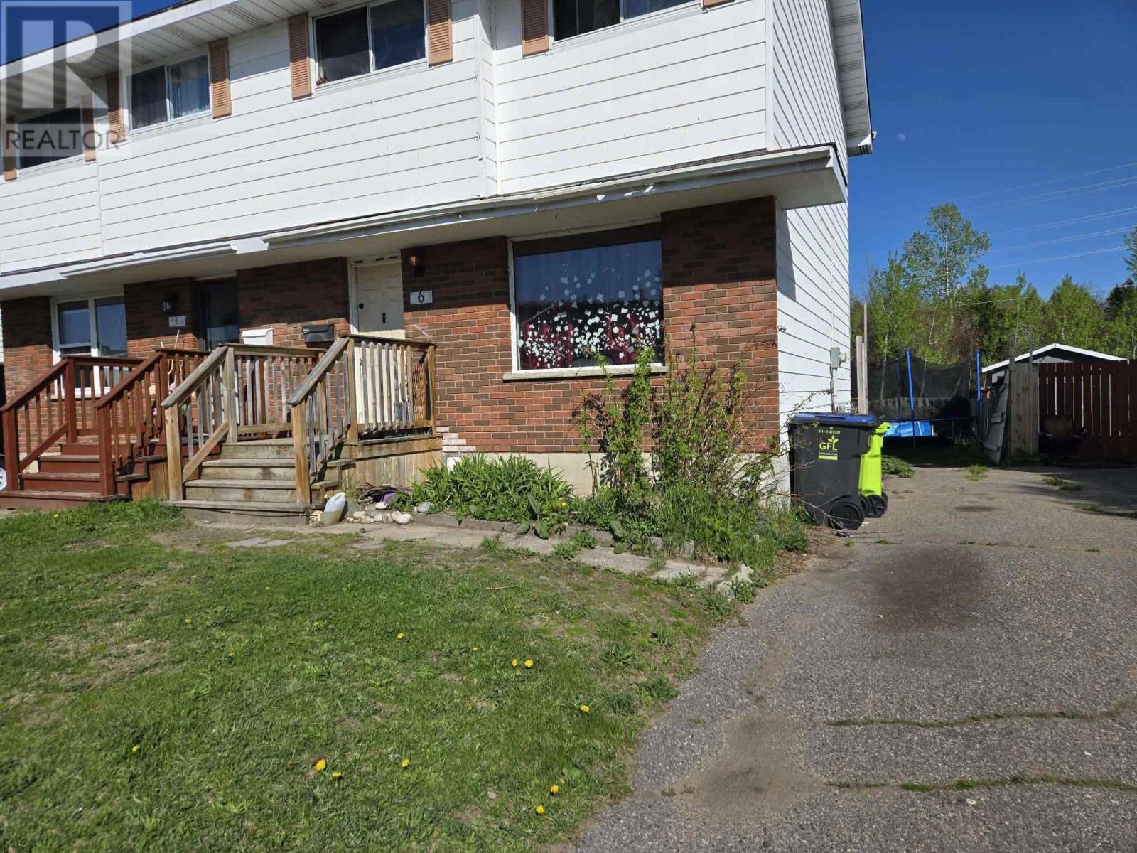 6 Copernicus DR Property Photo 1