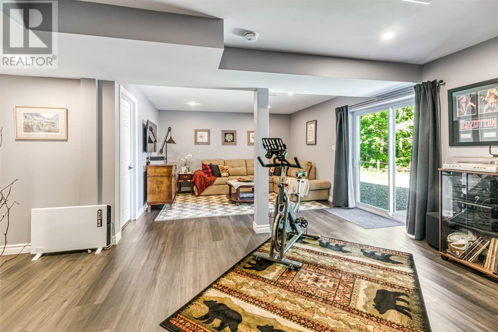 6 Quirke Ln Property Photo 34